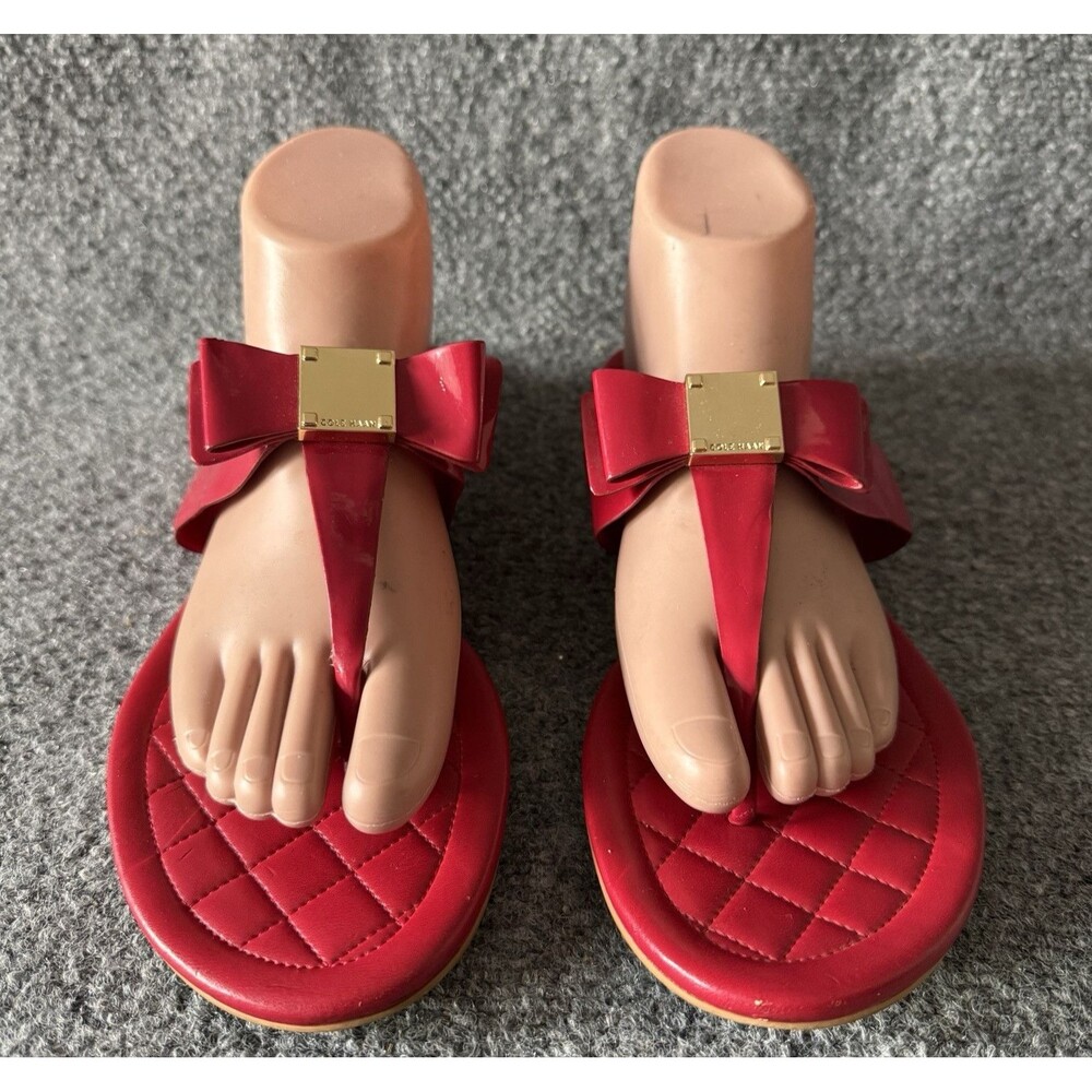 Cole Haan Tali Bow Red Leather Thong Sandals Quilted Bow Logo Slip-On 9.5 B